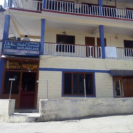 Hotel Everest Manāli Exterior foto