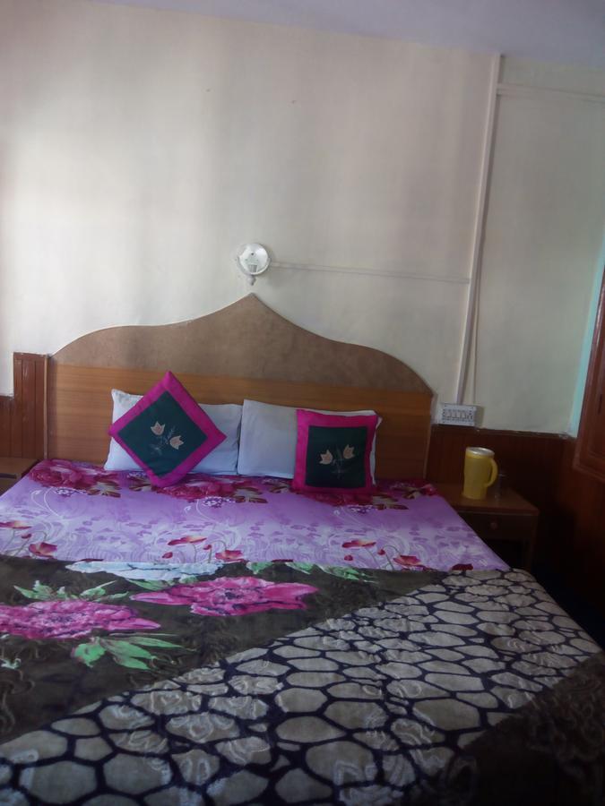 Hotel Everest Manāli Exterior foto
